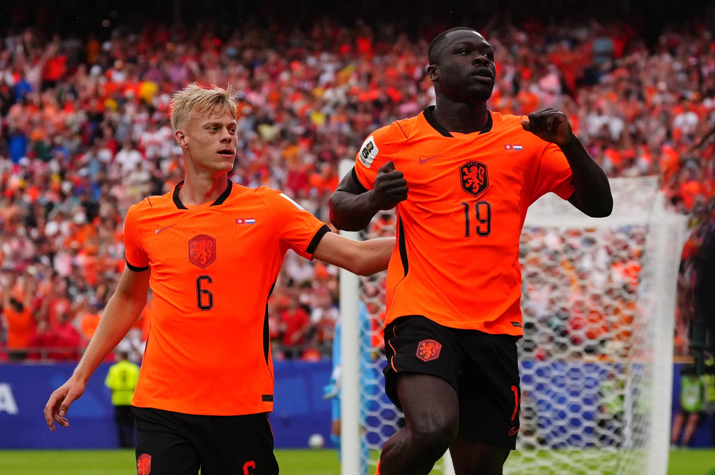 Who has qualified for the knockout stages and which teams have been eliminated from the World Cup?