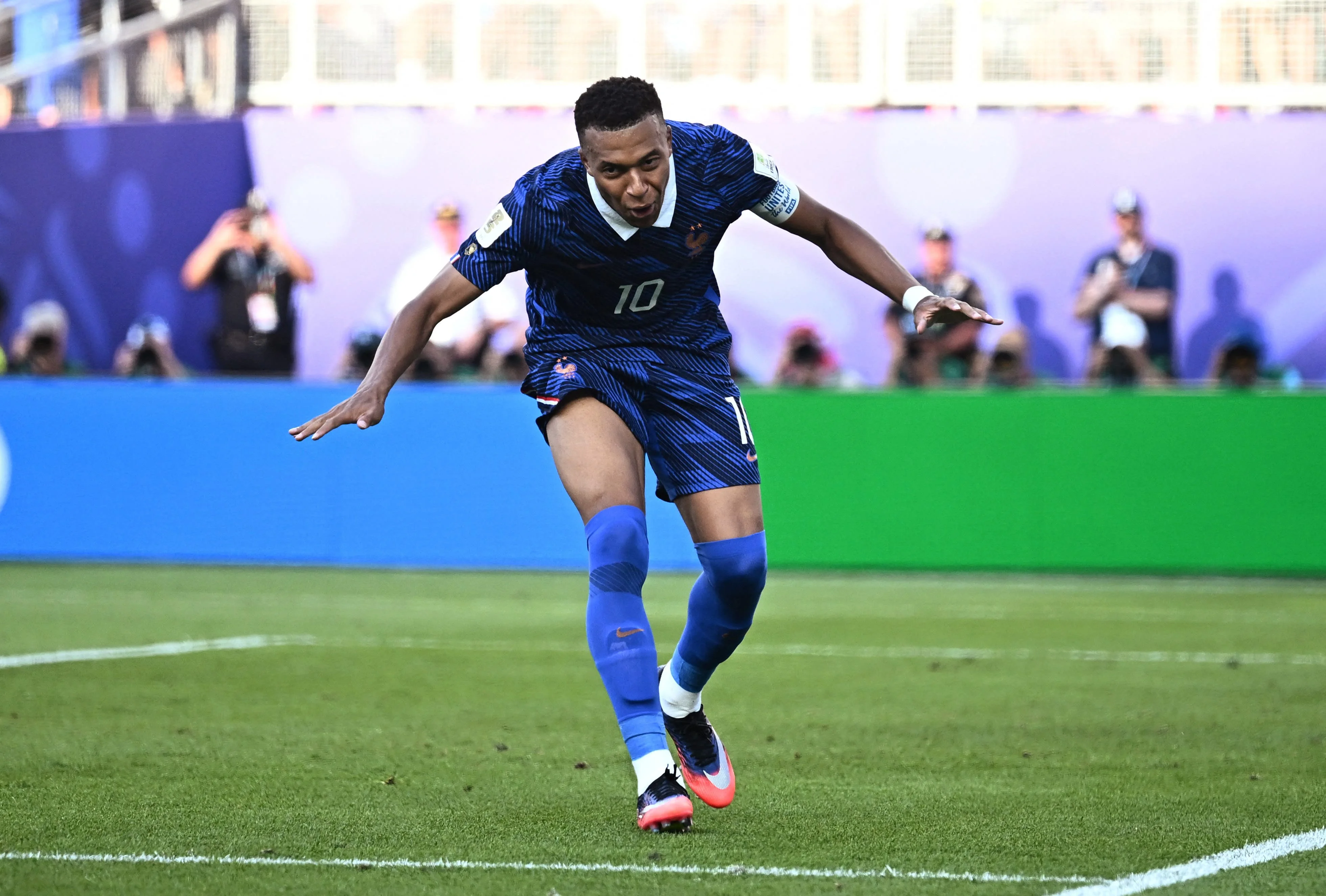 World Cup 2026 Golden Boot: Mbappe vs Messi standings as Kane joins thrilling race to finish top scorer